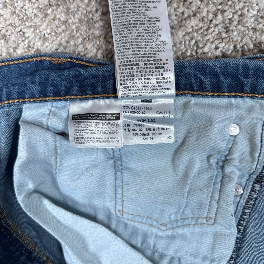 Levi's 511 Jeans Mens 34x32 Blue Medium Wash Distressed Denim Slim Fit - Picture 11 of 15
